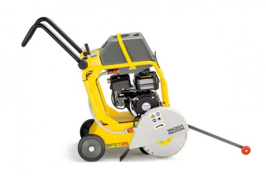 Нарезчик швов бензиновый Wacker Neuson BFS 735 A по выгодной цене в Чите. Надежное качество и лучшие условия ждут вас.