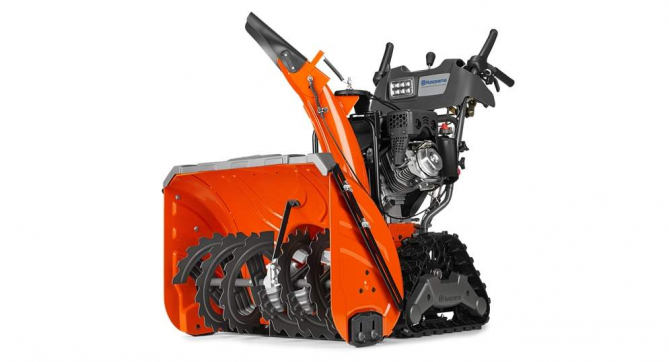 Бензиновый снегоотбрасыватель Husqvarna ST330PT по выгодной цене в Чите. Надежное качество и лучшие условия ждут вас.